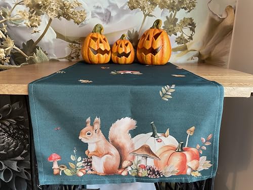 khevga Tischläufer Herbst grün mit Eichhörnchen 140 x 40 cm von khevga