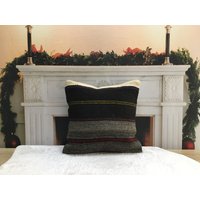 Kelim Designkissen, Akzent-Couchkissen, Sofakissenbezüge, Schwarzes Kelimkissen, Kissen Für Dekoration, Wohnzimmerdekor, 18x18-Kissen, 4371 Kelim Designkissen, Akzent-Couchkissen, Sofakissenbezüge, Schwarzes Kelimkissen, Kissen Für Dekoration, Wohnzimmerdekor, 18x18-Kissen, 4371 von kilimpillowkingdom