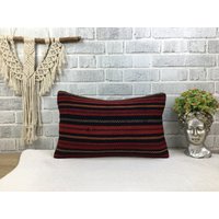 Kissen Im Freien, Stuhlkissen, Antikes Kelimkissen, Akzent Kilim Kissen, Vintage Kelim Bettwäsche Lumbar 1800 von kilimpillowkingdom