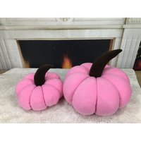 Rosa Kürbis Kissen, Handgemachtes Dekokissen, Halloween Geschenk, Boho Couchdeko von kilimpillowkingdom