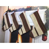 Weihnachtssocken, Kelimstrümpfe, Feuerplatz Deko von kilimpillowkingdom