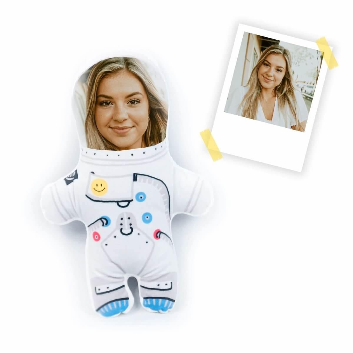 Personalisierbare Mini Me Doll Astronaut von kissenliebe