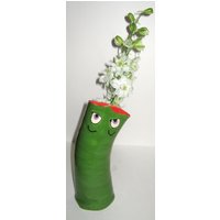 Lustige Gesicht Vase - Grün von kjmART