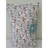 Große Wickeltasche, Windeltasche Blumen Mit Waffelpiqué Große Wickeltasche, Windeltasche Blumen Mit Waffelpiqué von kleidiMae