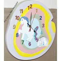 Kinderzimmeruhr Mit Einhorn Handbemalt Regenbogenfarben Kinderzimmeruhr Mit Einhorn Handbemalt Regenbogenfarben von kleineMalWerkstatt