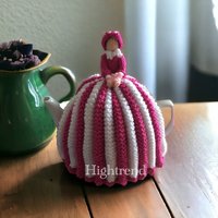 Teewärmer Mit Dame von knittingcog