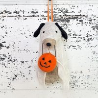 Blech Gesichted Dog Halloween Ornament | Halloween-Dekor Gefilzter Spuk Hund Im Gespenst Kostüm Geschenke Unter 20 Blech Gesichted Dog Halloween Ornament | Halloween-Dekor Gefilzter Spuk Hund Im Gespenst Kostüm Geschenke Unter 20 von knollwoodlane