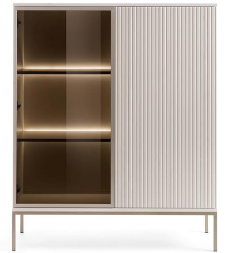 konsimo Standvitrine FONTE Glasvitrine, Vitrinenschrank, hergestellt in der EU (Breite 104 cm, getönte Glastüren) Metallgestell 20 cm, geriffelte Fronten, mit LED-Beleuchtung von konsimo