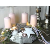 Adventskranz Weihnachtstraum Rosa Grau Weiß Grün Adventskranz Weihnachtstraum Rosa Grau Weiß Grün von kranzundco
