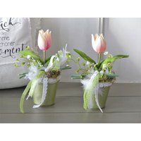 Tischdeko Tulpenliebe Frühlingsdeko, Tischgesteck, Tulpen Federkranz von kranzundco