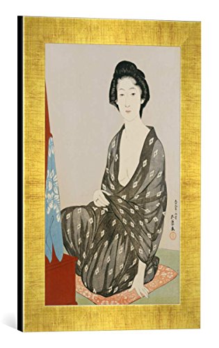 Gerahmtes Bild von Goyo Hashiguchi "Eine Schönheit in einem schwarzen Kimono mit weißem Hanabishi Muster vor einem Spiegel sitzend. Dai oban tate-e", Kunstdruck im hochwertigen handgefertigten Bilder-Rahmen, 30x40 cm, Gold Raya von kunst für alle