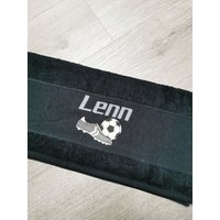 Personalisierbares Handtuch | Geschenk Mit Name Fußball Hobby von kupferwerkeUnikate