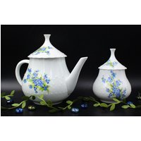 Kaffeekanne/Teekanne Und Zuckerdose Aus Undurchsichtigem Weißem Porzellan Limoges Frankreich Kaffeekanne/Teekanne Und Zuckerdose Aus Undurchsichtigem Weißem Porzellan Limoges Frankreich von lafabrikduherisson
