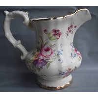 Wunderschöner Chintz Floral Antik Großer Wasserkrug Oder Vase von lapresmidi