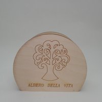 Lasergravierter Runder Serviettenhalter Aus Holz 9, 5 X 11, 5 5, 5 cm Lasergravierter Runder Serviettenhalter Aus Holz 9, 5 X 11, 5 5, 5 cm von laquilashopping