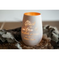 Personalisiertes Windlicht Für Oma - "Glück Ist Eine Wie Dich Zu Haben" + Wunschname Personalisiertes Windlicht Für Oma - "Glück Ist Eine Wie Dich Zu Haben" + Wunschname von laserheldenshop