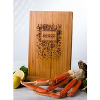 Personalisiertes, Graviertes Schneidebrett Mit Blumenmuster Von Linke Küste Original Design #123 von leftcoastoriginal