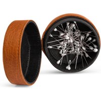 Muud Emeli Handgefertigte Lederbox Für Nadeln, Fingerhüte, Perlen Und Mehr Muud Emeli Handgefertigte Lederbox Für Nadeln, Fingerhüte, Perlen Und Mehr von lenalovesknitting