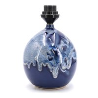 Blau Emaillierte Töpferlampe Aus Keramik, 70Er/Vintage, Fat Lava, Signiert von lestrictmaximum