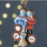Weihnachten Personalisierte Dekoration-Pet Baum Dekoration-Feiern Sie Weihnachten-Frohe Feiertage - Personalisiertes Paar Mit Hund-Dekoration-Masken von DepartmentOfGifting