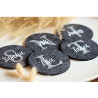 Personalisierte Untersetzer Filz | Anthrazit Silber Name Anfangsbuchstabe Dekorativ Geschenk Mitbringsel von liebezumlandleben