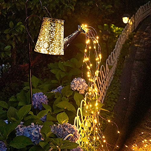 Solar-Gießkanne, Gartendekorationen, wasserdichte Duschlichter – große Retro-Metalllaterne, hängende Stern, blinkende LED-Lampen, dekorative Lampe für Gehweg, Garten, Terrasse, Rasen (mit Halterung) Solar-Gießkanne, Gartendekorationen, wasserdichte Duschlichter – große Retro-Metalllaterne, hängende Stern, blinkende LED-Lampen, dekorative Lampe für Gehweg, Garten, Terrasse, Rasen (mit Halterung) von lifemet