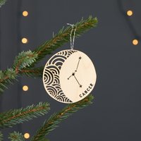 Krebs Astrologie Personalisiertes Ornament - Lasercut Birkenholz von lightpaper