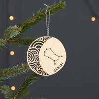 Zwillinge Astrologie Personalisierte Ornament - Lasercut Birkenholz von lightpaper