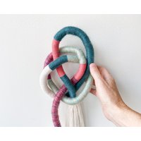 Boho Makramee Wandbehang - Geknotetes Seil Design Handgefertigtes Wohndekor von liloufiberart