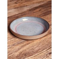 Keramikteller "Rosenhof" in Braun/Rosa Keramikteller "Rosenhof" in Braun/Rosa von linalilaatelier