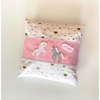 Kissen Pferde Fohlen Mädchen Viele Farben Möglich Kissen Pferde Fohlen Mädchen Viele Farben Möglich von littleandsweetde