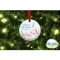 Meerjungfrau Erste Weihnachtsverzierung, Baby Mädchen Ornament, Benutzerdefinierte Ornament Andenken, Geschenk von littlechickypaperie