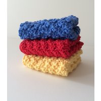 Rote, Blaue Und Gelbe Geschirrtücher - Dreier-Set von littlefroggies