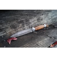Custom Handmade 1095 Damast Messer Mit Fester Klinge | Griff Aus Walnussholz von livewithanedge