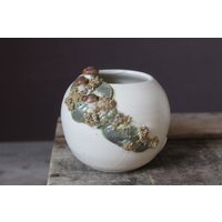 Boletus Steinzeug Vase - Made To Order Handgemachte Keramik von lofficina