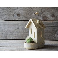 Teelichte Halter Und Pflanzgefäß Haus -Made To Order - Aus Steingut von lofficina