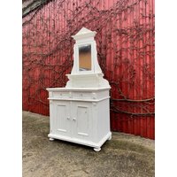 Antike Kommode Mit Spiegelaufsatz Antike Kommode Mit Spiegelaufsatz von loftkultur