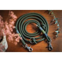 Verstellbare Hundeleine Dunkelgrün I 2Fach Verstellbar Tauleine Verstellbare Hundeleine Dunkelgrün I 2Fach Verstellbar Tauleine von lolaslittlecorner