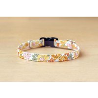 Katzenhalsband - "Sanfte Blume Gelb" Mit Blümchen/Ausreißer Oder Nicht-Ausreißer Mädchen-Katzenhalsband Frühling Katze, Kätzchen, Kleiner Hund von lovelynao
