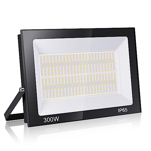 loyal 300W LED Strahler Außen, 30000LM Superhell LED Scheiwerfer, 6000K Kaltweiß Industriestrahler, IP65 wasserdicht LED Fluter Flutlicht, LED Außenstrahler für Garten Sportplatz Garage von loyal