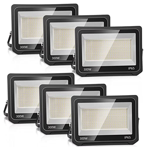 loyal 6er 300W 30000LM LED Strahler Außen, 6000K Kaltweiß LED Fluter Flutlicht, IP65 Wasserdicht LED Außenstrahler, Superhell Innen- und Außenleuchten LED für Gärten Garage Hinterhof Flur von loyal