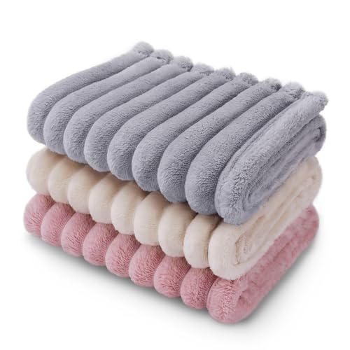 luciphia Hundedecke Katzendecke Waschbar, 1 Pack 3 Decken Flanell für Kleine Mittlere Größe Hunde Katzen, Flauschig Weiche Warme Fleece Haustier Decke für Unterwegs Kuschel Grau Rosa Beige 45 x 75 cm von luciphia