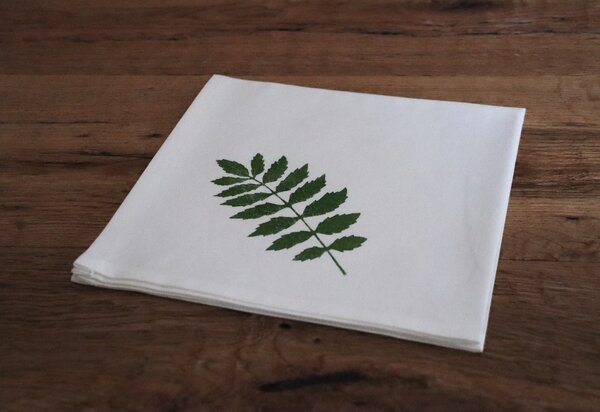 luscinia Stoffserviette und Stofftasche "Pflanzeblatt" handbedruckt von luscinia