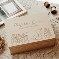 Erinnerungskiste Holz - Personalisierte Holzkiste Mit Namen, Geschenk Zur Geburt, Taufe Oder Hochzeit, Hochwertige Erinnerungsbox Graviert von lyllevenn