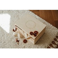 Personaliserte Holzkiste | Kiste Weihnachten Geschenk Mistel Holzbox - Weihnachtszeit Aufbewahrung Kindheitserinnerungen von lyllevenn