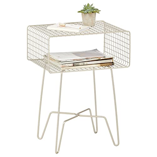 mDesign Kleiner Beistelltisch aus Metall – stilvolle Kommode aus Metalldraht fürs Wohnzimmer oder Schlafzimmer – Vintage Couchtisch mit modischem Haarnadelbein-Design – mattsilberfarben von mDesign