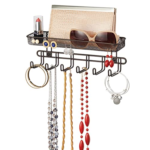 mDesign Schmuckaufbewahrung zum Aufhängen - wandmontiert - MIt 6 Haken und 2 Fächern - Modeschmuck-Organizer für Brillen, Ketten, Ohrringe und Accessoires - Schmuck Halter zum Hängen - Farbe: Bronze von mDesign