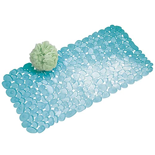 mDesign Weicher Badvorleger mit Saugnäpfen – Rutschfeste Badematte aus robustem und resistentem PVC – Badgarnitur Blau Kiesel-Textur– Für Bad, Badewanne oder Dusche von mDesign