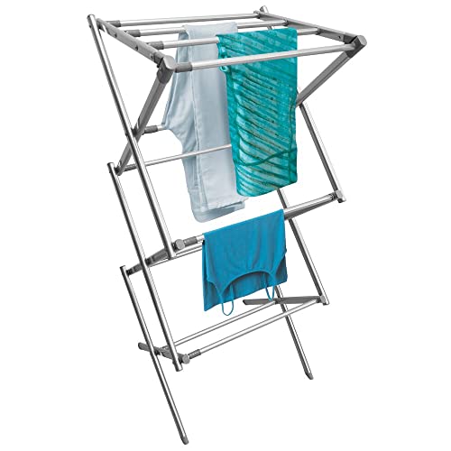 mDesign ausziehbarer Turmwäscheständer – Wäscheständer aus Metall mit 3 Ebenen – platzsparender Standtrockner für Wäscheküche, Garten oder Haushaltsraum – Silber und grau von mDesign