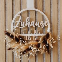 Zuhause Ist Wo Das Herz - Trockenblumenkranz/Holzkranz Mit Trockenblumen | Perfektes Geschenk Zum Geburtstag, Hochzeit Oder Einzug von maberyDE